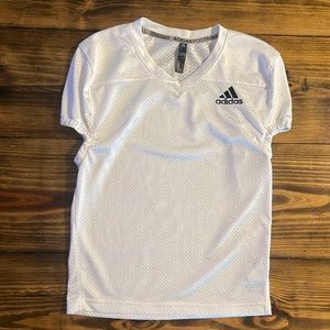 ADIDAS FOOTBALL JERSEY Size Youth Medium